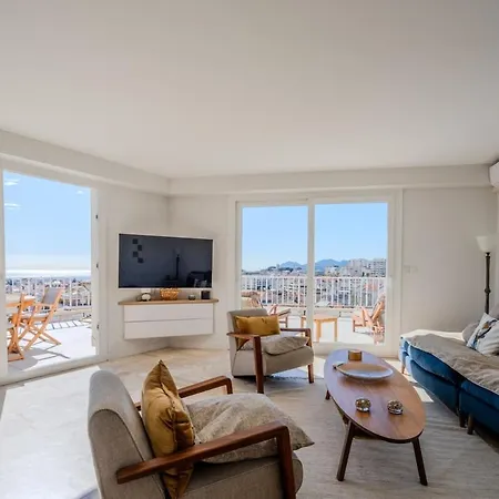 Appartement Avec Terrasse Et Vue Mer